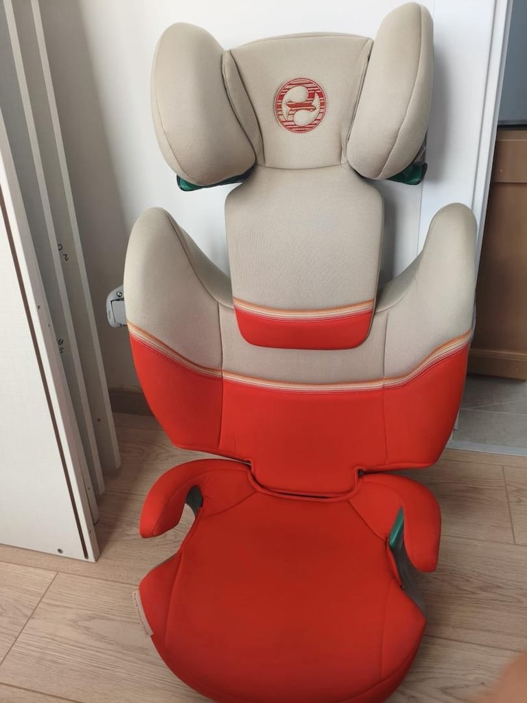 Az kullanılmış Cybex solution s i-fix araba koltuğu - 2