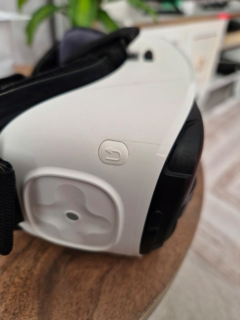 Samsung VR sanal gerçeklik gözlüğü BEYAZ - 5