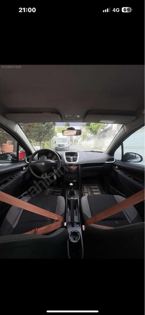 PEUGEOT 207 - 11
