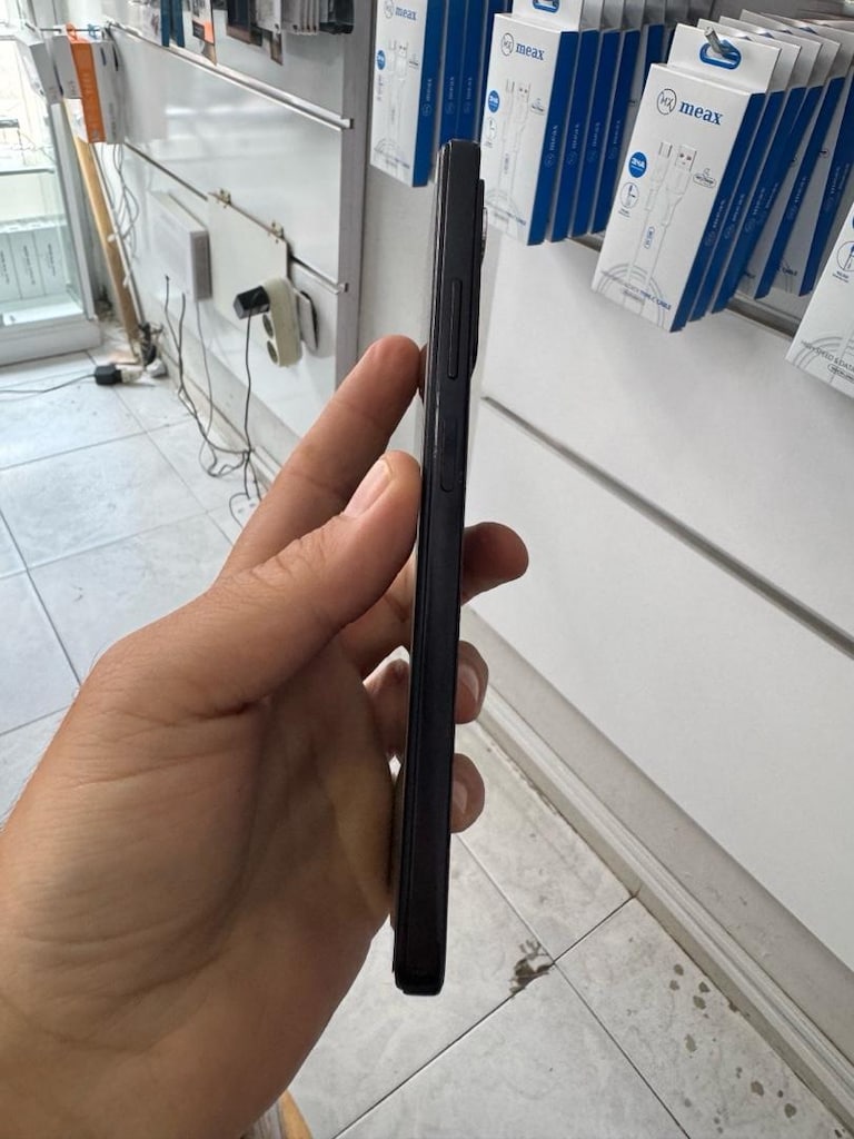 REDMİ NOTE 12 PRO 256 GB - 2