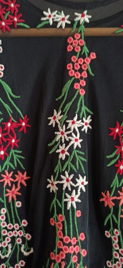 zara 8/9 yaş işlemeli bluz - 2