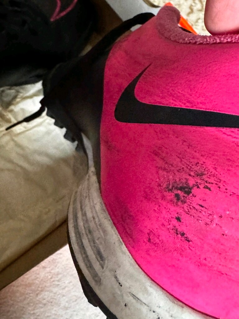Pembe-Siyah Orijinal Nike Krampon - 3