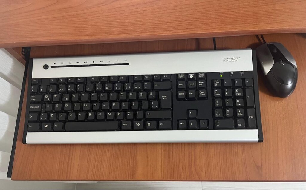 masa üstü bilgisayar komple set satilik SORUNSUZ ÇALİŞIYOR - 4