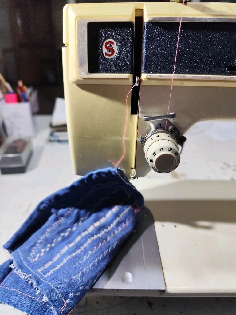 SİNGER 1288 DİKİŞ NAKIŞ MAKİNESİ - 3
