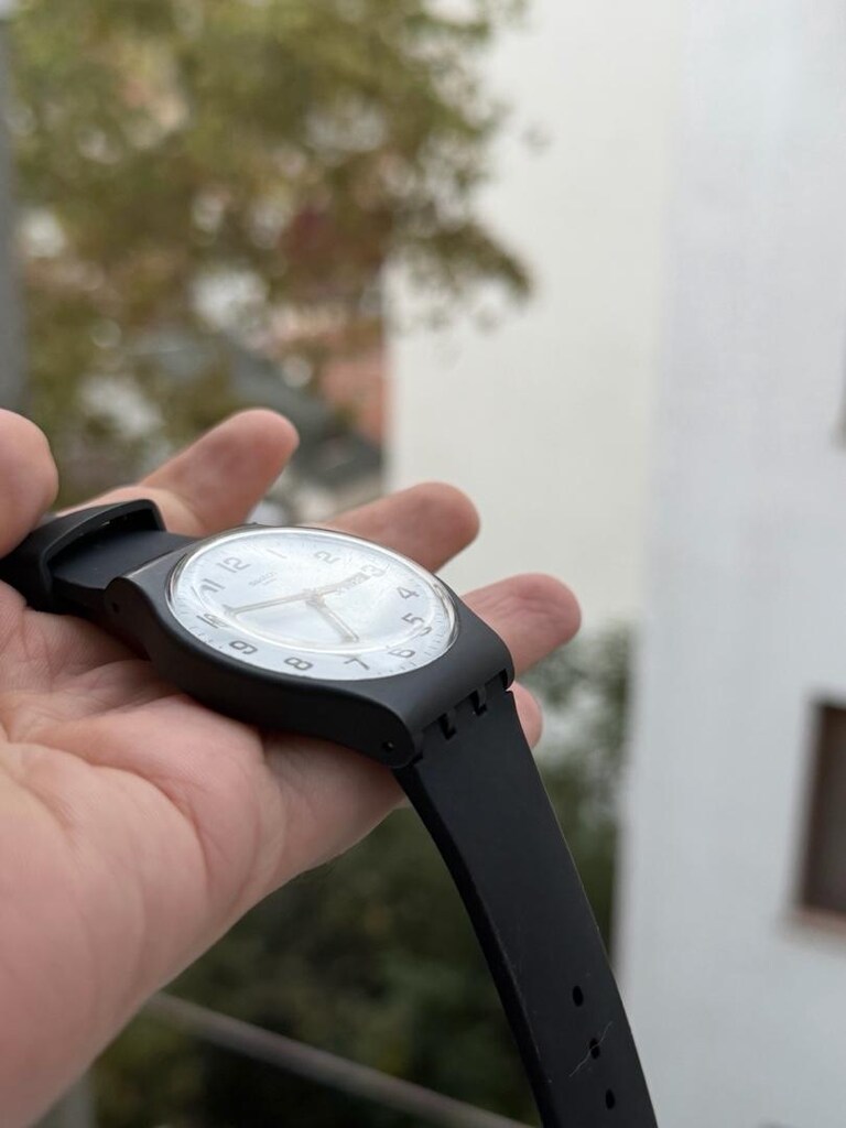 swatch siyah saat - 3
