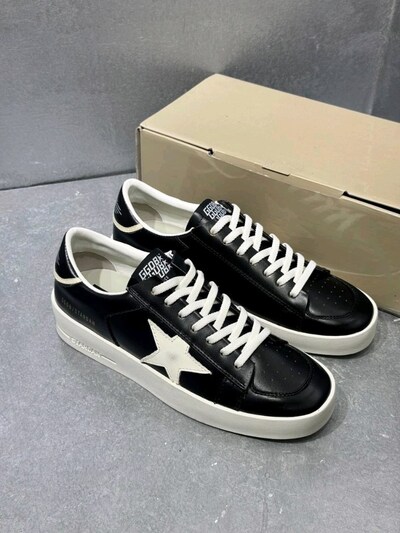 Golden Goose Deluxe