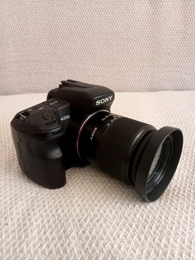 Sony A200 Fotoğraf Makinesi - 5