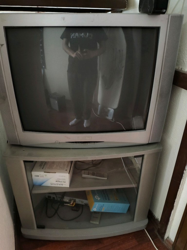 Tüplü Televizyon ve alt ünitesi - 2