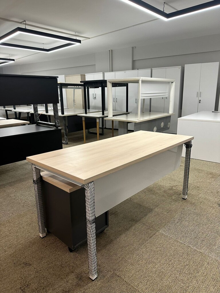 KLAS OFİS ÜSKÜDAR 160x70 MARBELLA KİRAZ KESONLU ÇALIŞMA MASASI - 2