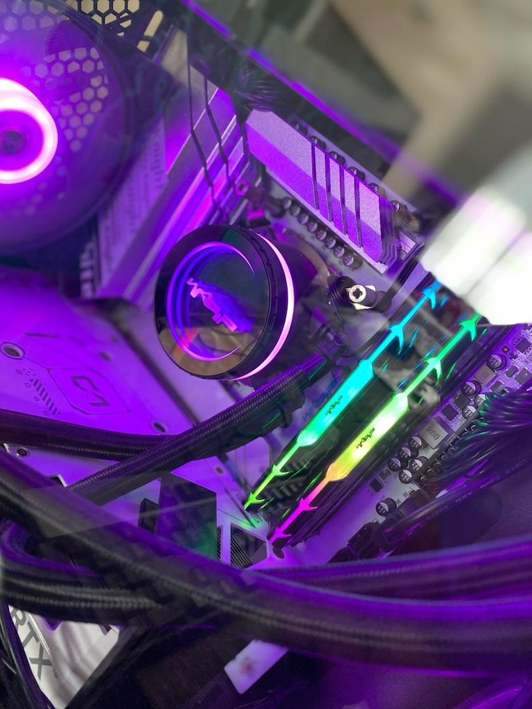 Oyun Bilgisayarı i5-12400F Asus 4060 beyaz donanımlar - 5