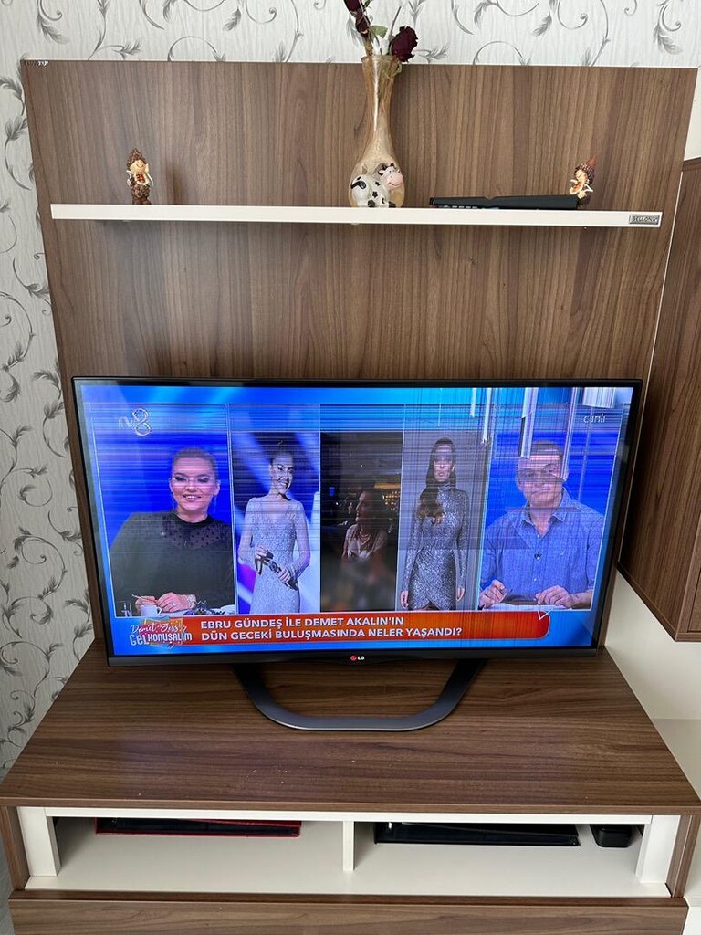 İÇ EKRAN KIRIK! LG 42LA660S 109 EKRAN LED TV - 3