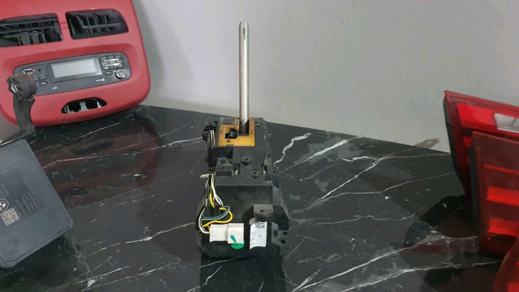 Araç parçaları Mercedes ve BMV toptan satış - 12