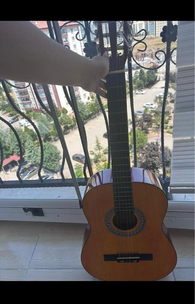 gitar - 2
