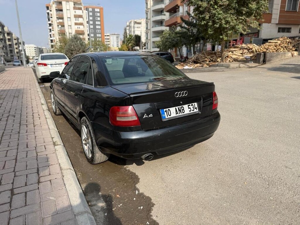 temiz 2000 model 1.8 audi a4 - 5