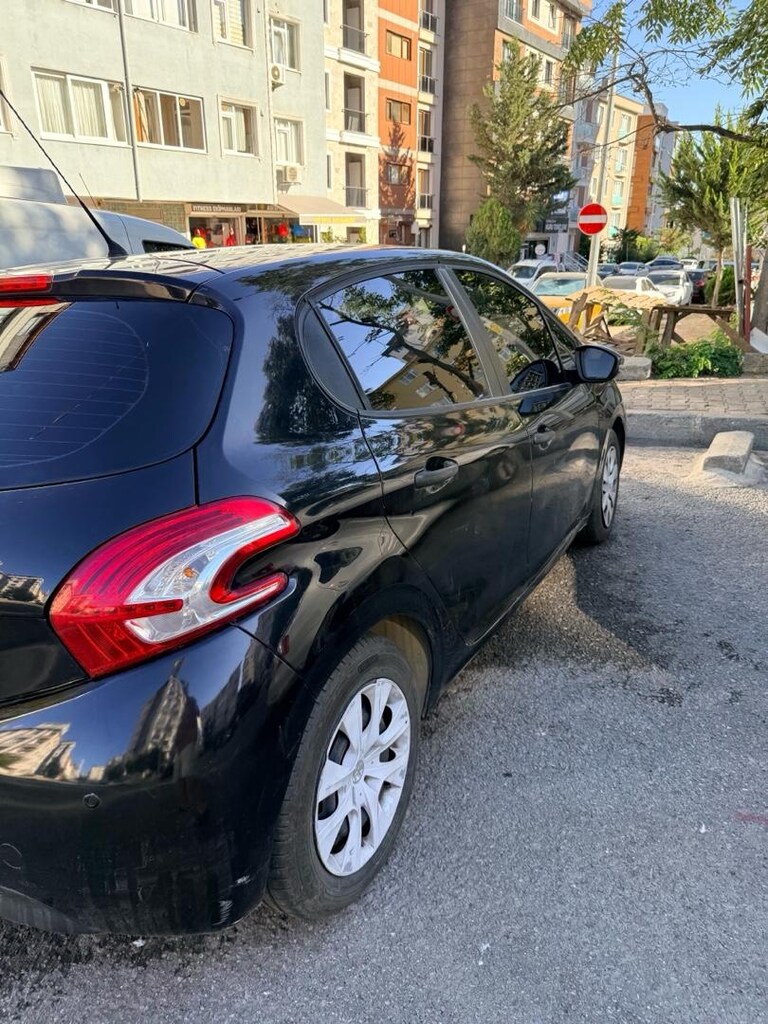 düşük km değişensiz 208 - 14