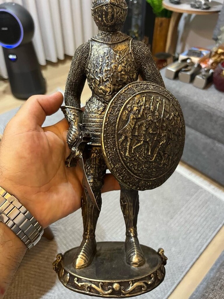 şövalye savaşçı biblo 32 cm boyunda - 9