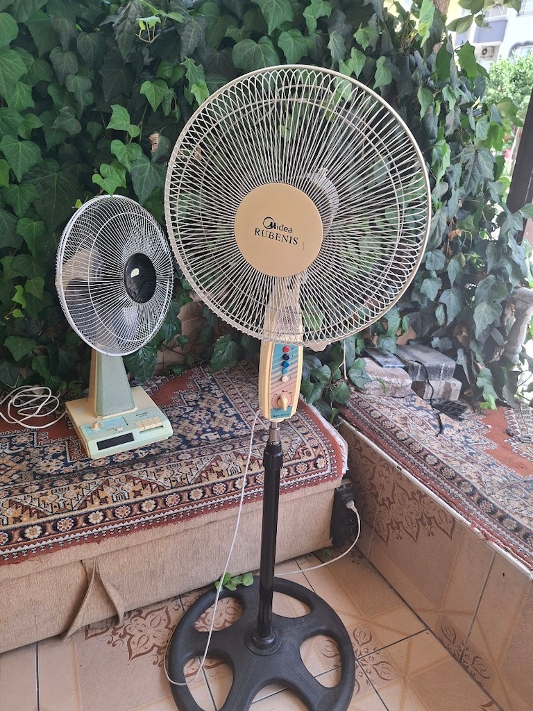 MİDEA RUBENİS 3KADEMELİ VANTİLATÖR SAĞA SOLA DÖNÜYOR TAKAS OLUR - 4