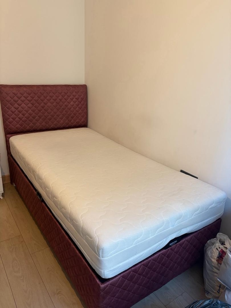 çok az kullanılmış tek kişilik yatak baza başlık - 3