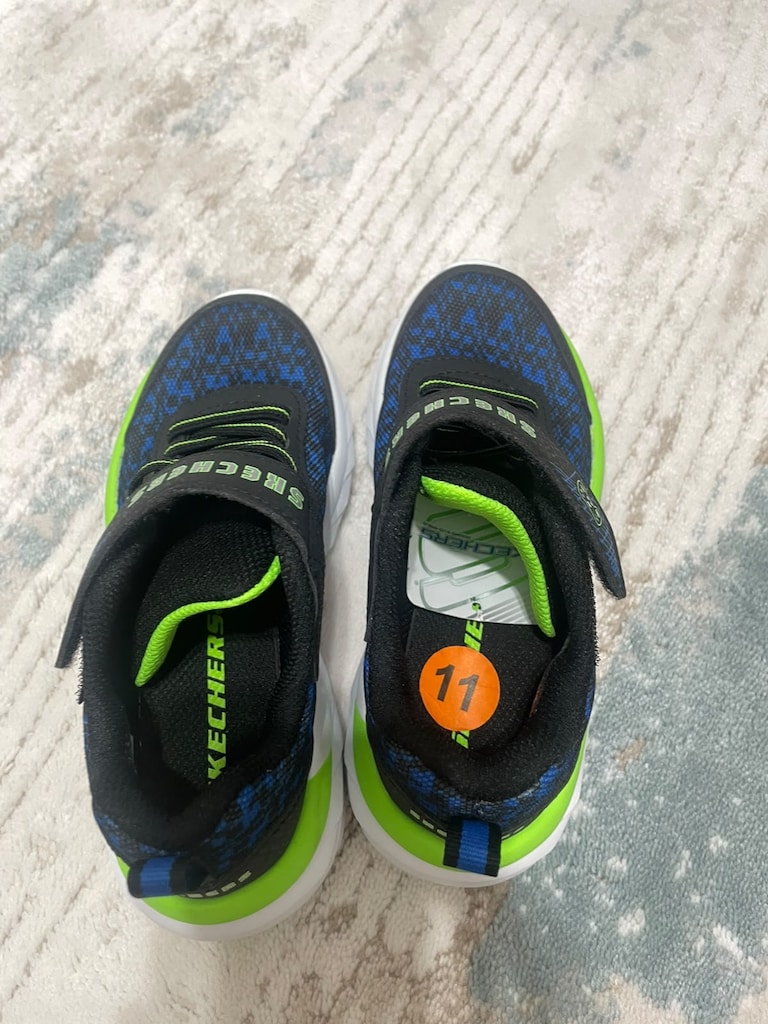 Skechers Çocuk Ayakkabısı - Sıfır - 30 numara