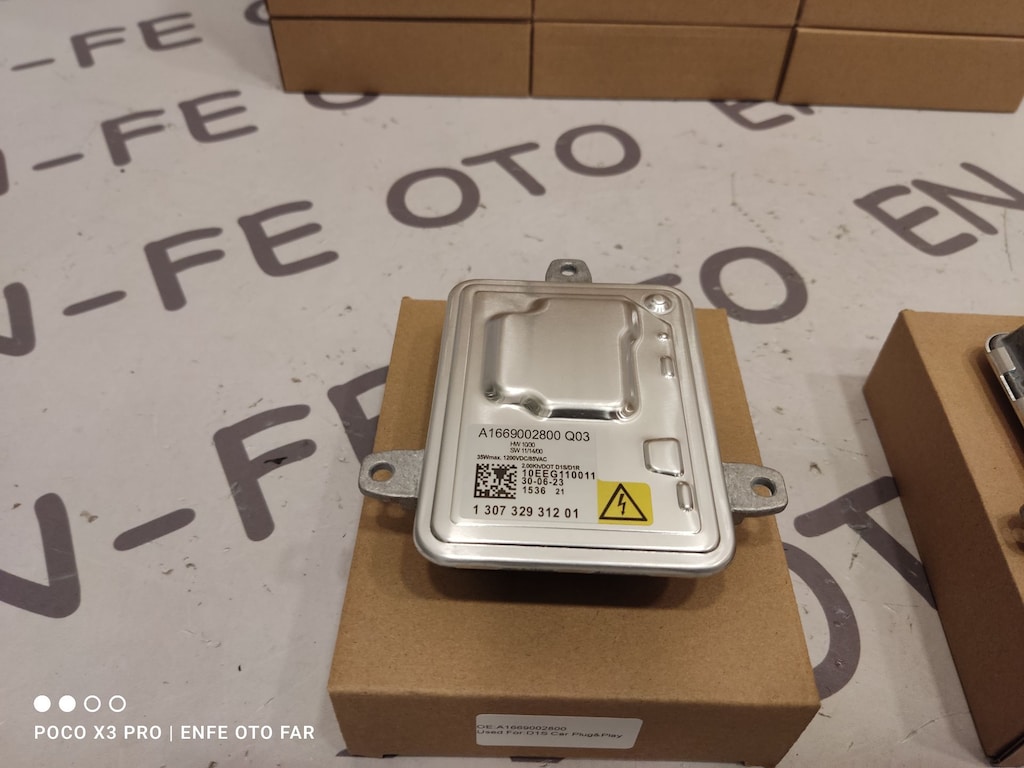 W204 C180 C200 XENON FAR BEYNİ A1669002800 - 3