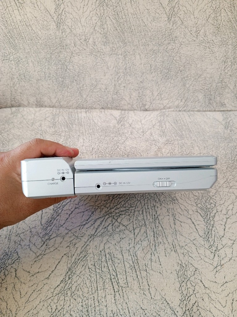 DIKOM portatif DVD/VCD/CD oynatıcı - 7
