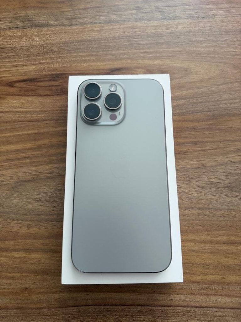 Iphone 16 Pro Max 256 GB Titanium Gri