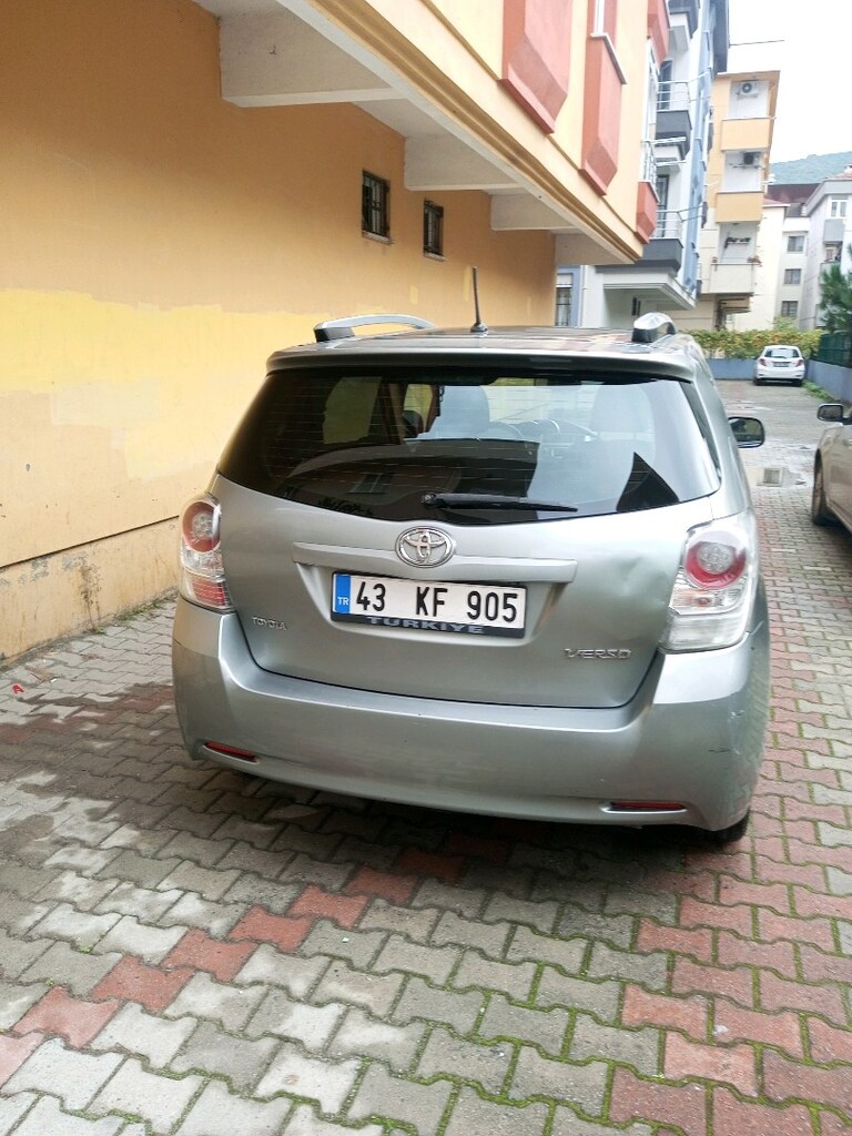 Toyota Verso elegant - 8