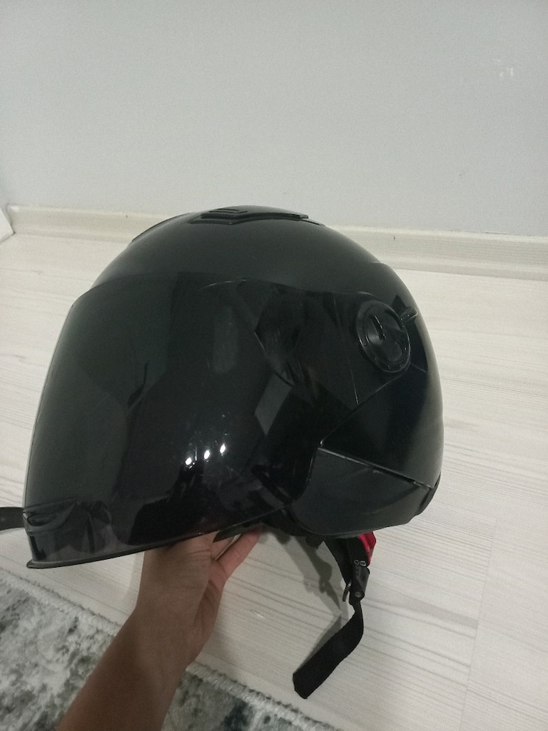 siyah motor kaskı - 5