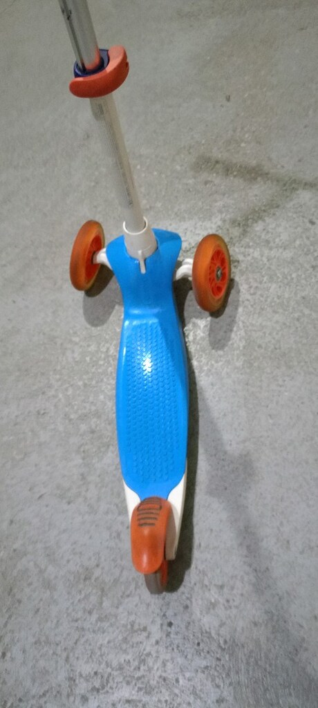 Decathlon scooter - 2