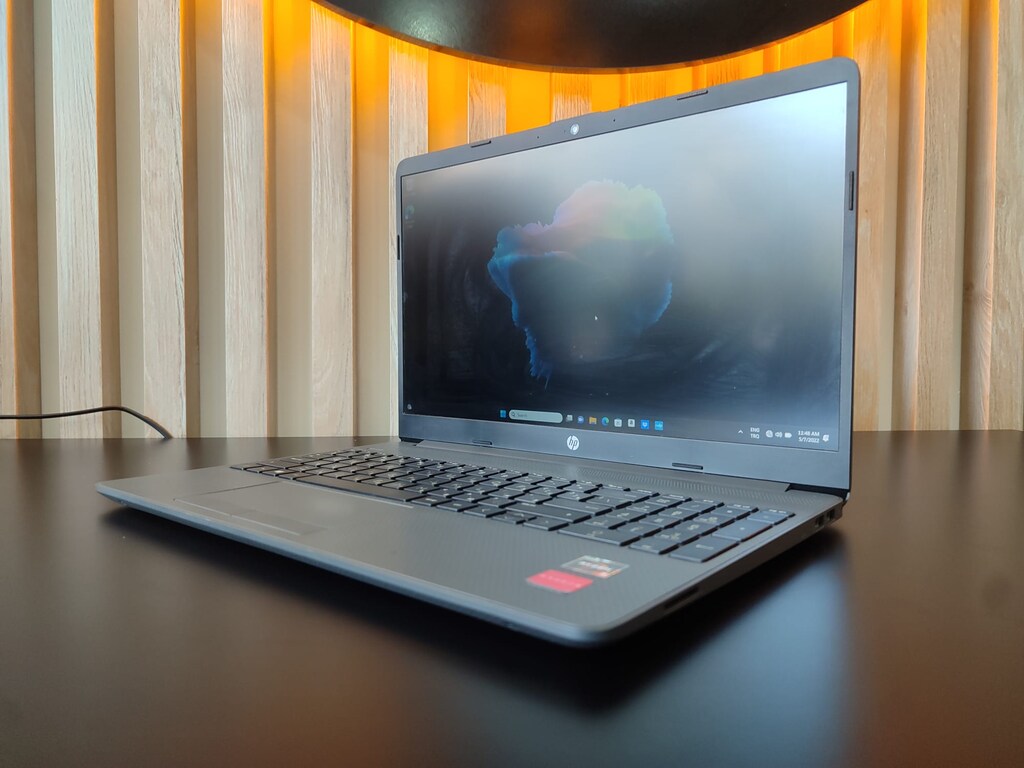 REEDER LAPTOP/İ3 10.NESİL/8 GB RAM/256 GB SSD/15.6" FULL HD EKRAN - 4