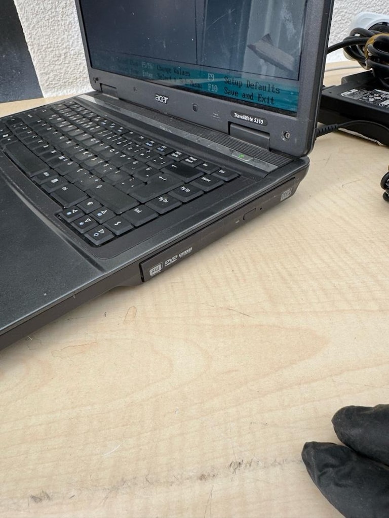 Acer TravelMate 5310 Çalışır Laptop + Şarj Aleti (15.4 inç / Formatlık - 6