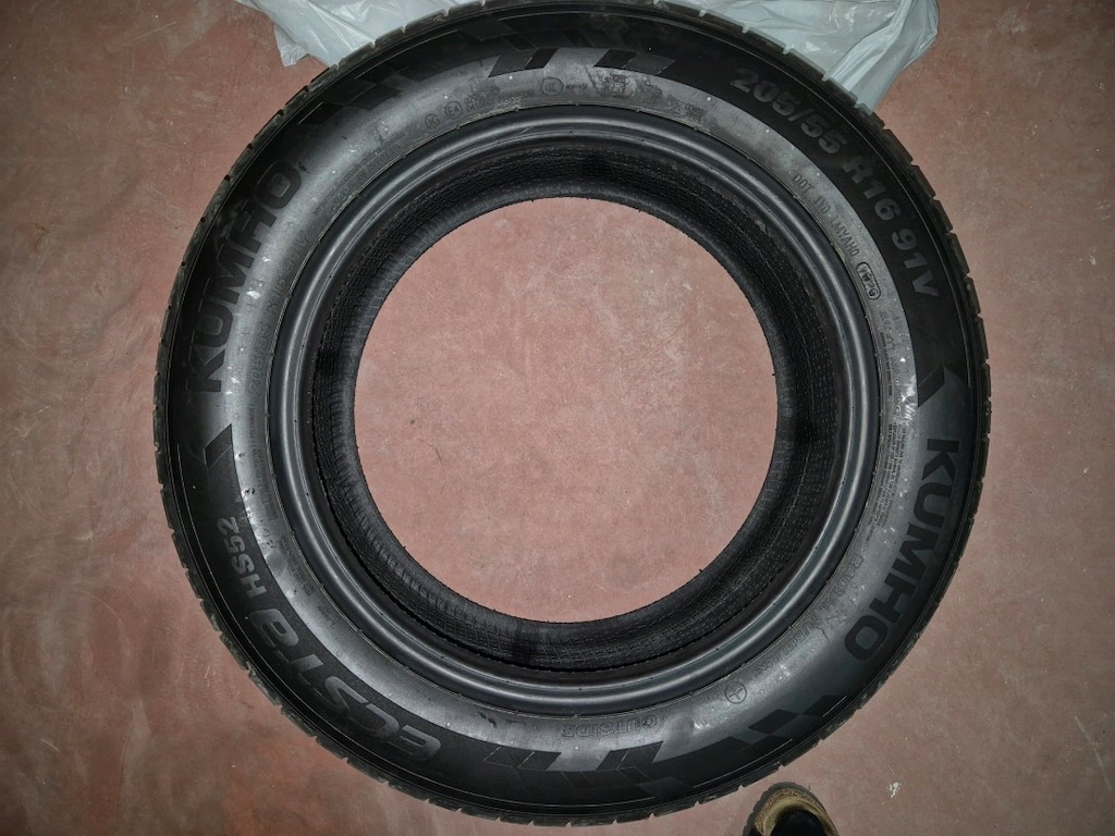 1 Haftalık Kumho Ecsta HS52 205 55 16 91V Yazlık Lastik Set 4 Adet - 2