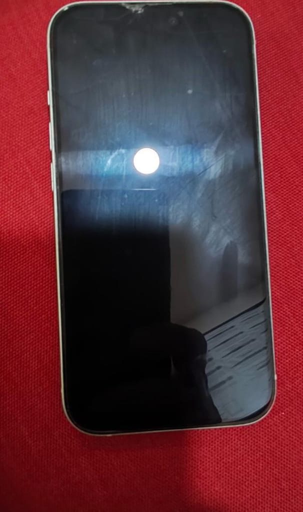 İPHONE 15 256 gb - 4