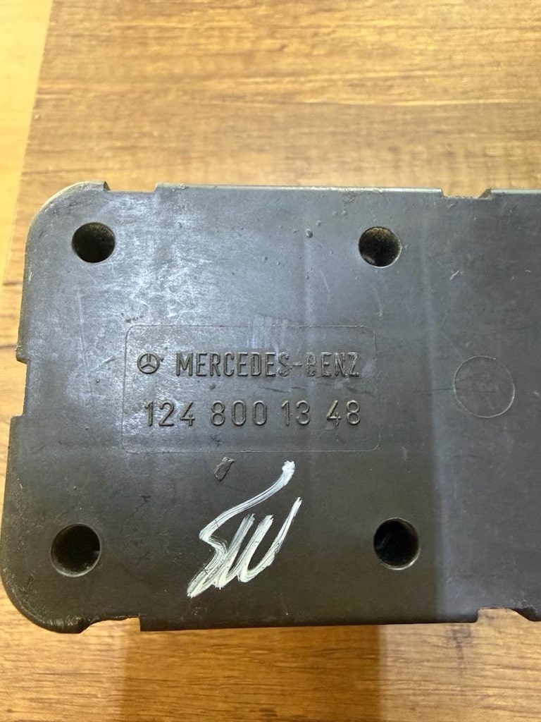 MERCEDES W124 MERKEZİ KİLİT POMPASI 1248001348 ORJ ÇIKMA ÇALIŞIR DURUM - 7
