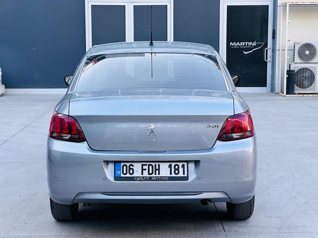 Peugeot 301 - 6