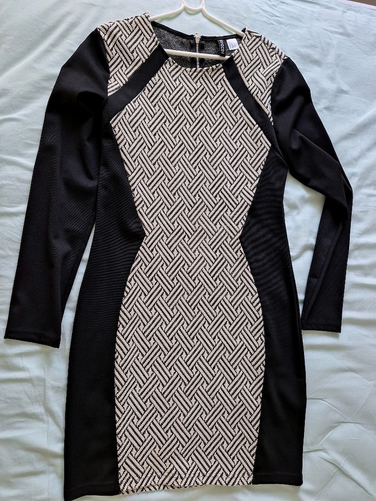 H&M marka Siyah beyaz elbise
