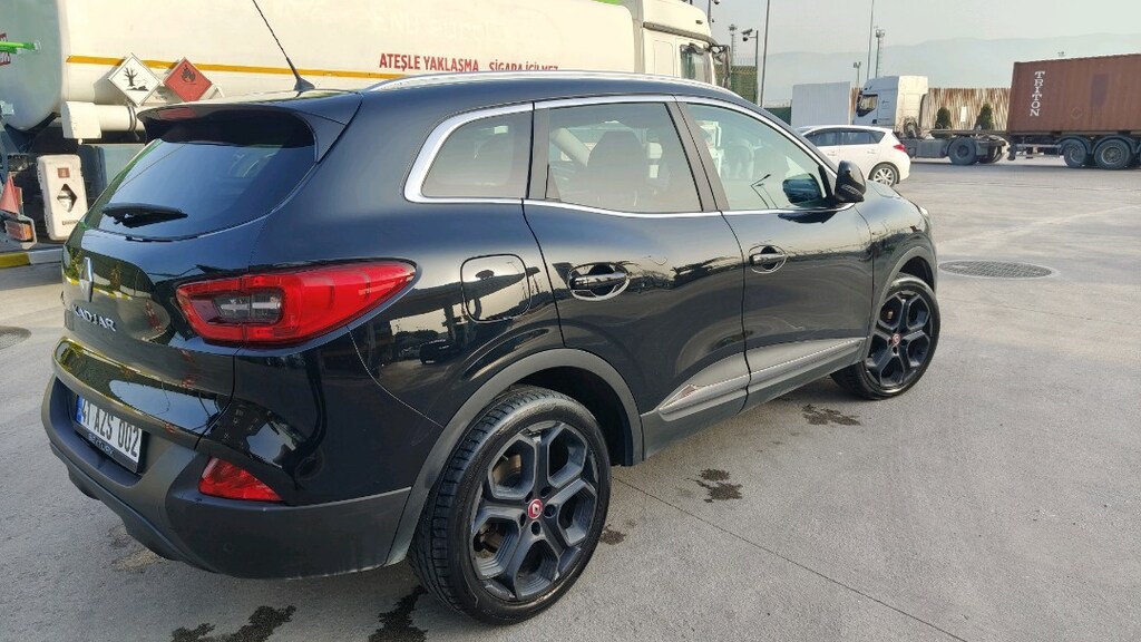 Renault Kadjar 1.2 bkack edition hatasız boyosaz - 10