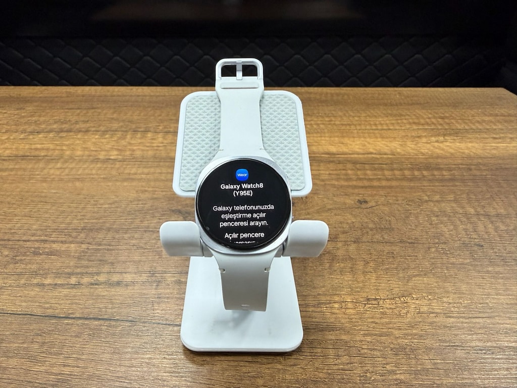 Samsung Galaxy Watch 8 40mm Gümüş Akıllı Saat - 2