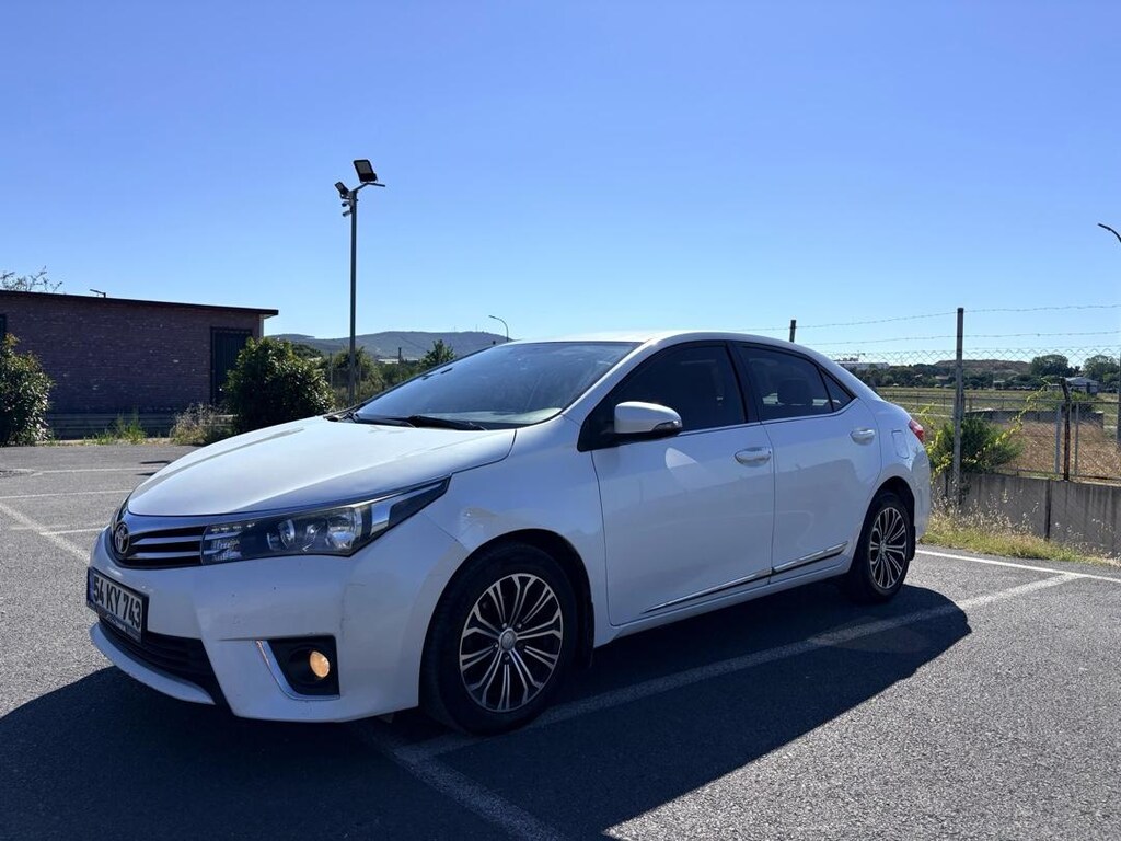 Toyota Corolla 2015 1.33 - 2