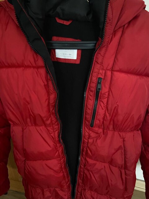ZARA MONT