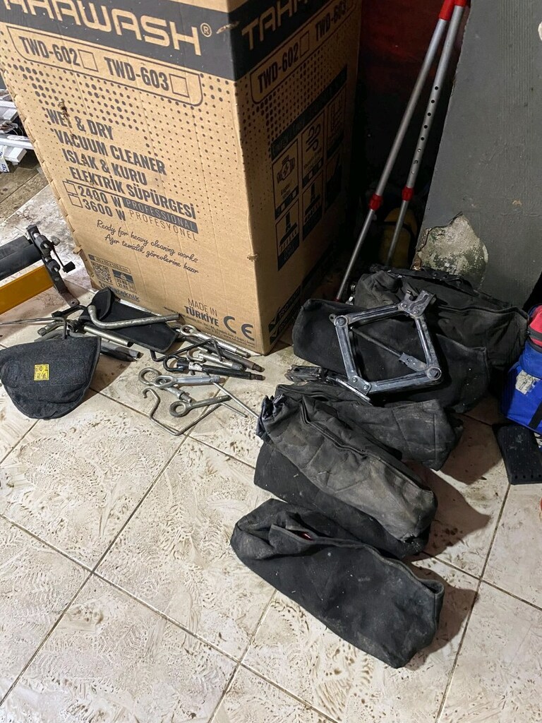 parası için arayın araba parçaları açıklamayı oku - 3