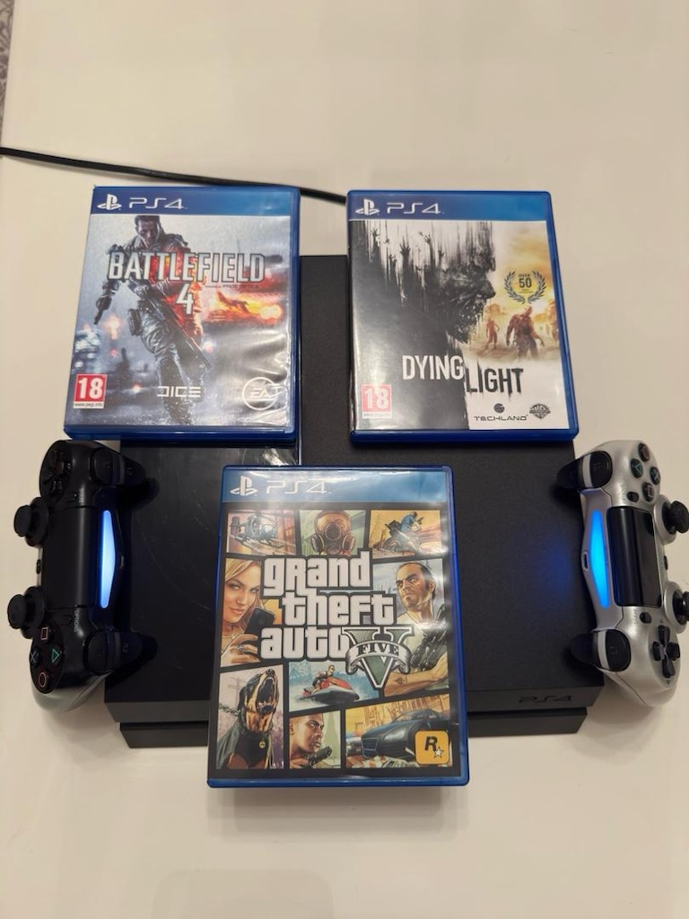 PlayStation 4 Konsol ve Oyunlar - 3