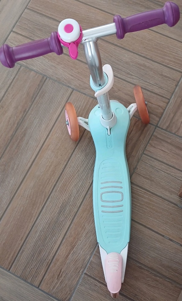 Oxelo çocuk scooter ışıklı B1 500 model decathlon YENİ GİBİ zilide var - 2