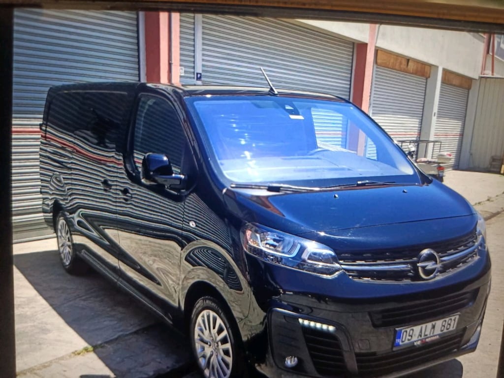 Opel vivaro - 2