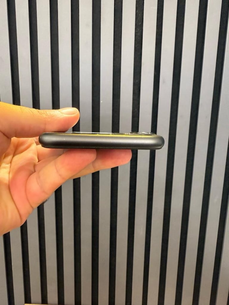İphone 11 Siyah 64GB - 5