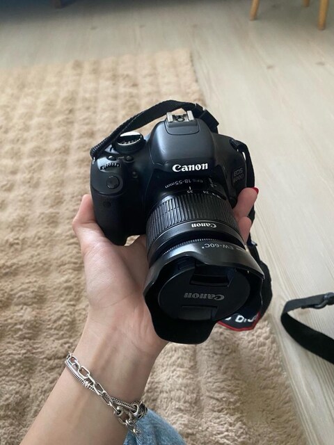 Canon 600D Fotoğraf Makinesi