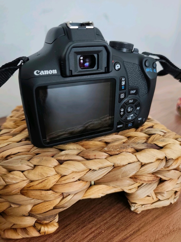 CANON 1200 D TEMİZ - 2