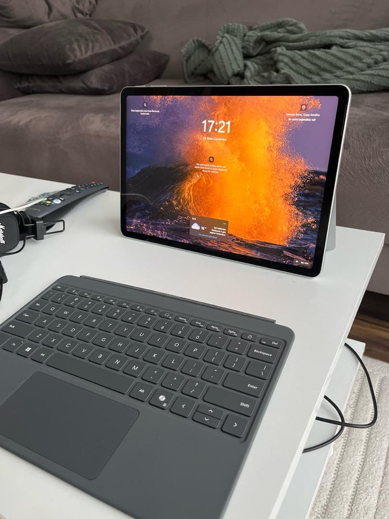 Surface Pro 12 | Tablet Bilgisayar - 4