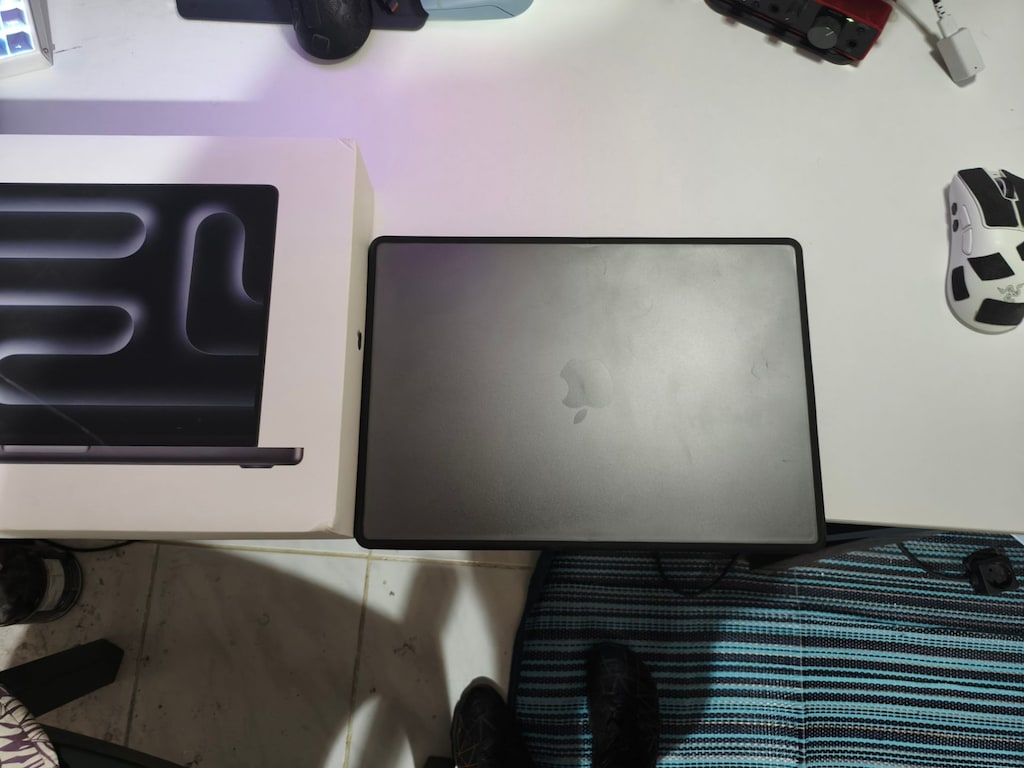 Apple MacBook Pro M5 16GB RAM 512GB SSD macOS 14 inç Uzay Siyahı - 3