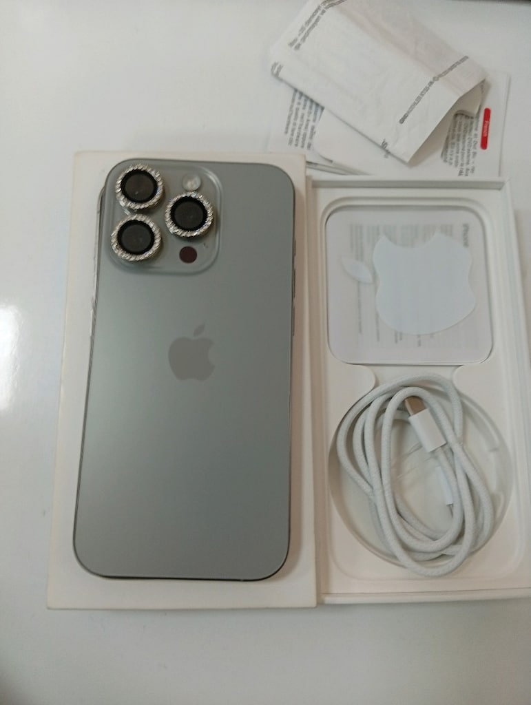 iPhone 15 pro 128gb orjinal tertemiz - 3